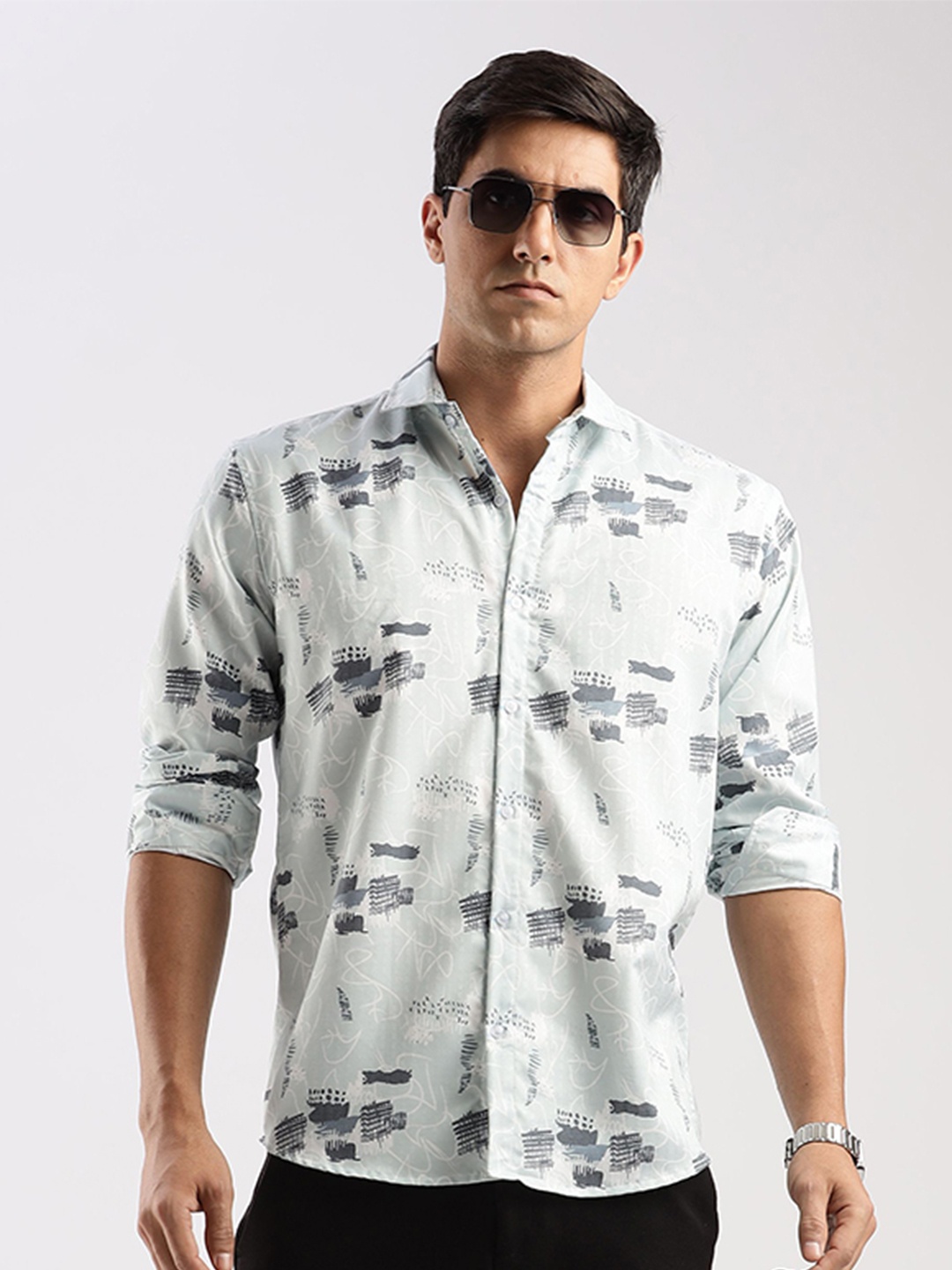 

RICH & ROMAN Men Classic Opaque Printed Semiformal Shirt, Sea green
