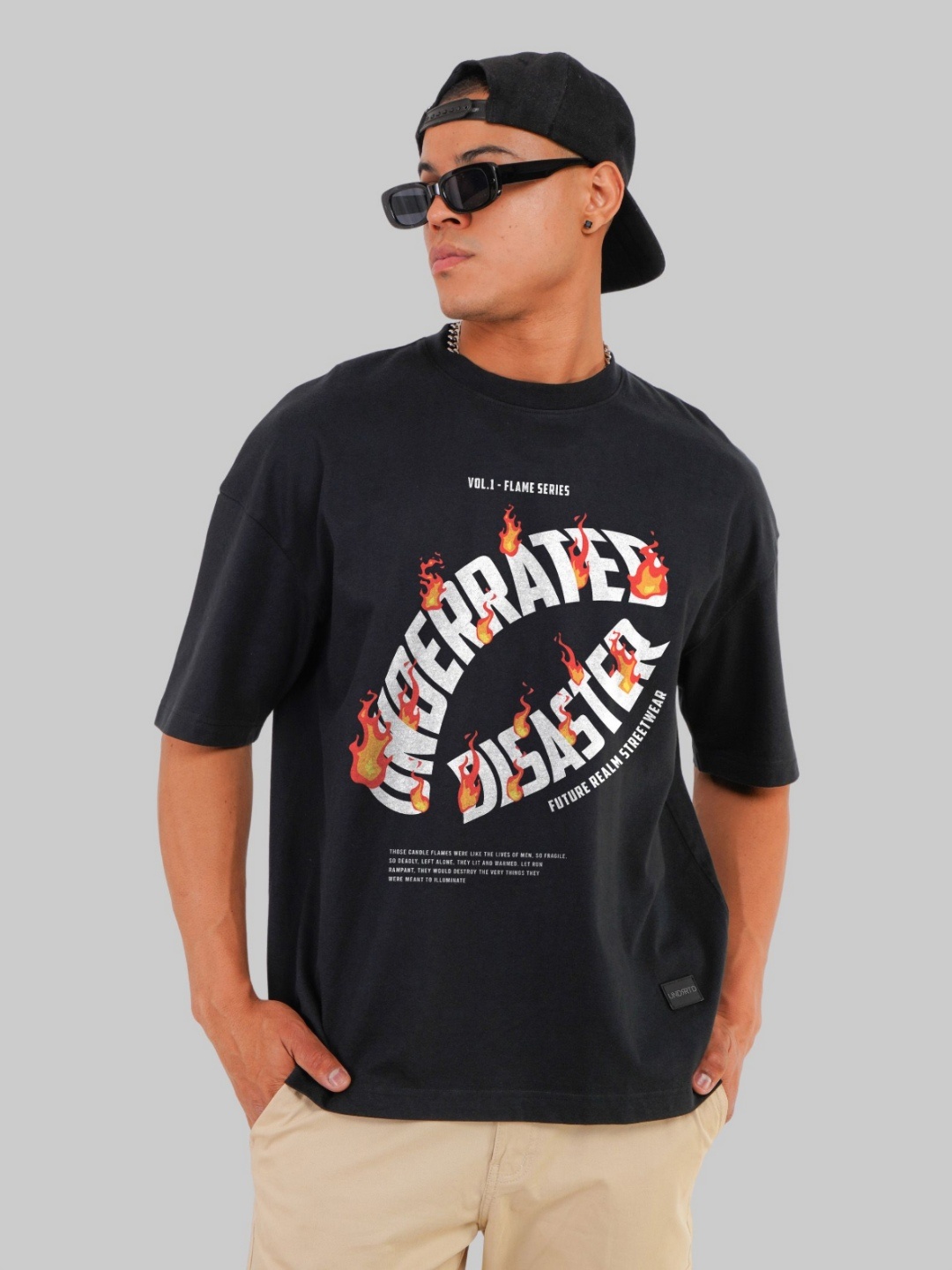

Underrated Club Men Printed Bio Finish Applique T-shirt, Black