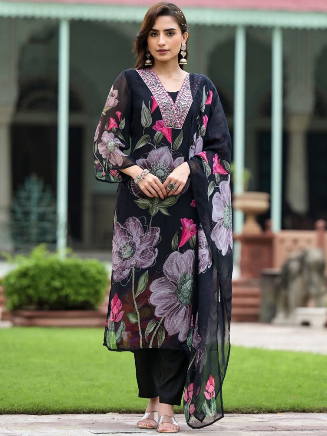 

BAPS Floral Printed V Neck Georgette Kurta With Trousers & Dupatta, Black