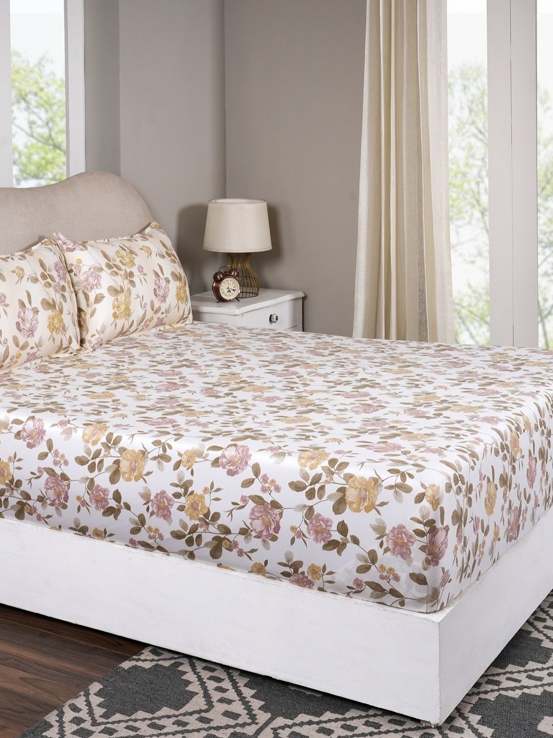 

MASPAR Cotton Printed 300 TC Double Bed Fitted Bedsheet With 2 Pillow Case - 1.83 x 1.98 m, Pink