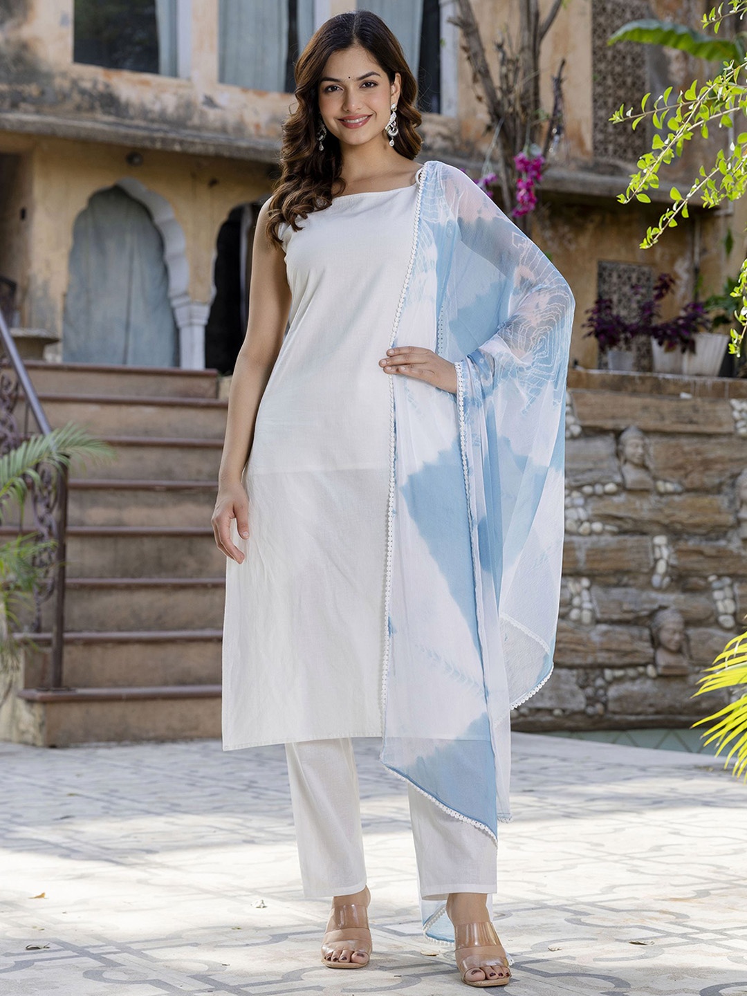 

Anouk Rustic Women Regular Pure Cotton Kurta with Trousers & With Dupatta, White