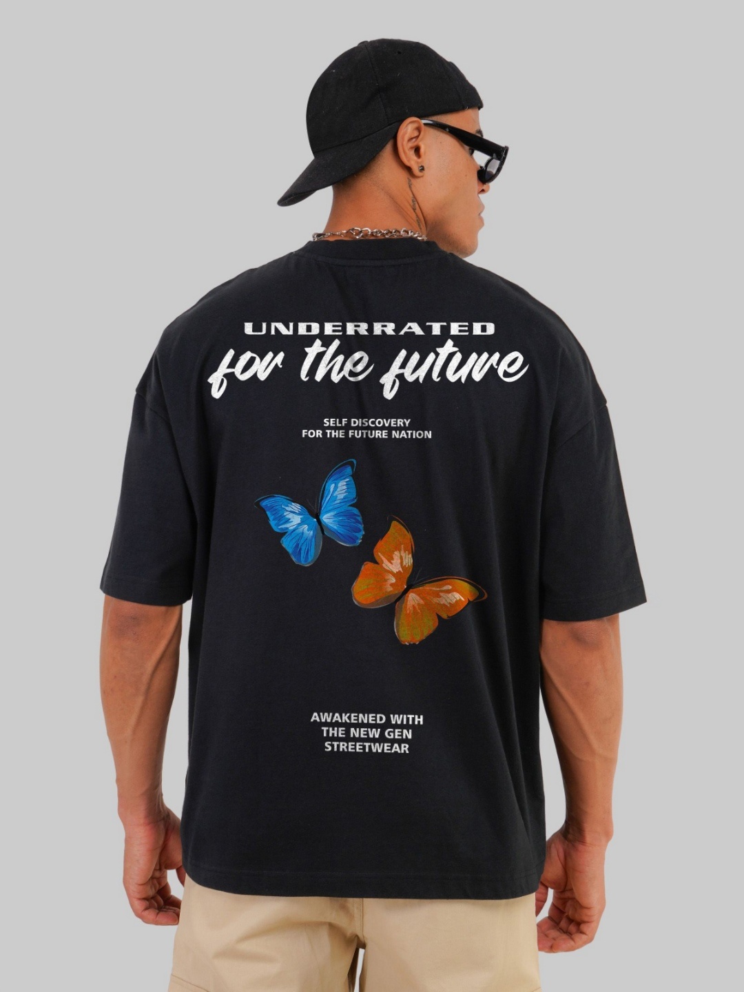 

Underrated Club Men Printed V-Neck Bio Finish Pockets T-shirt, Black
