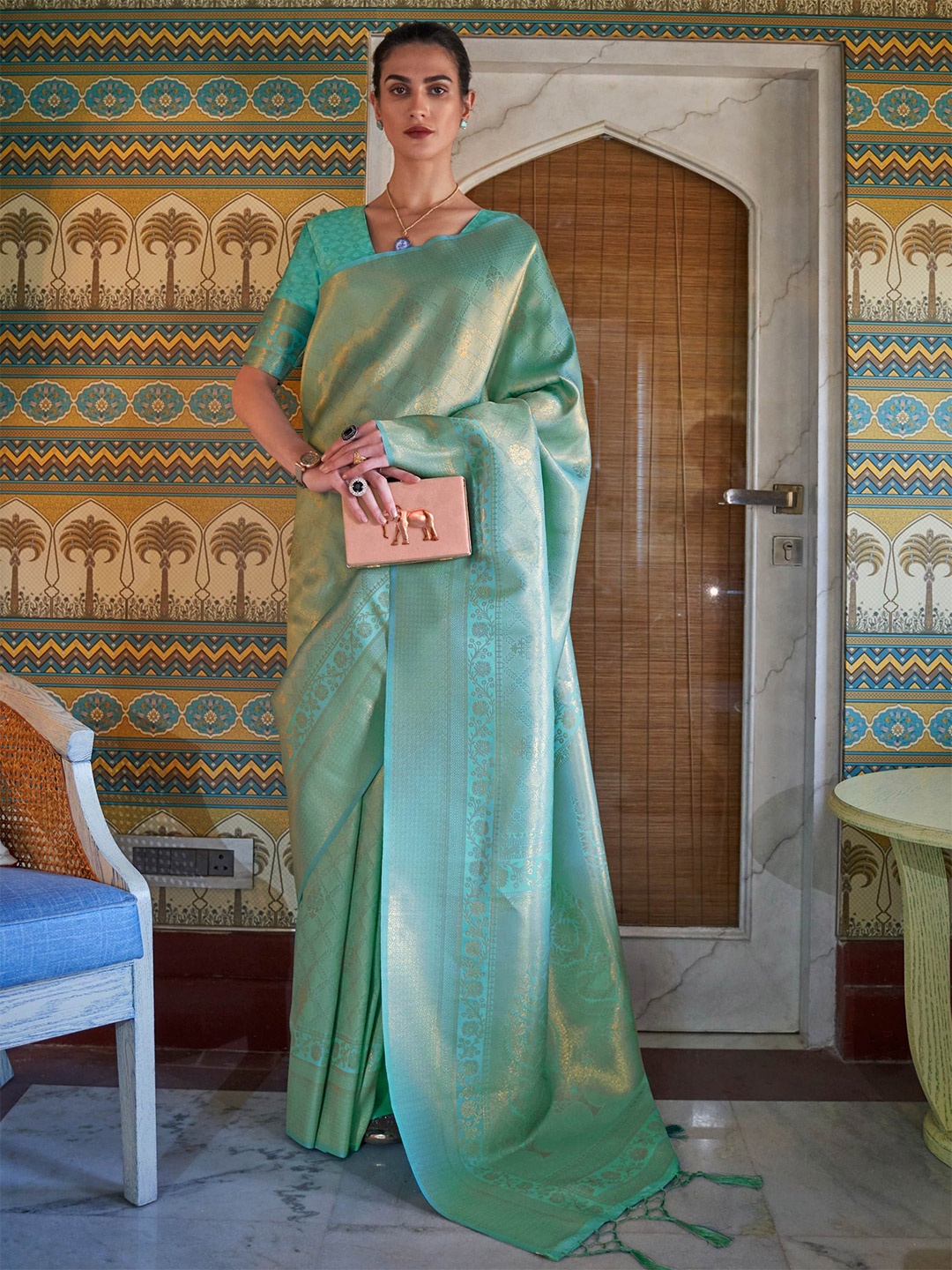 

Vardha Woven Design Zari Kanjeevaram Saree, Green
