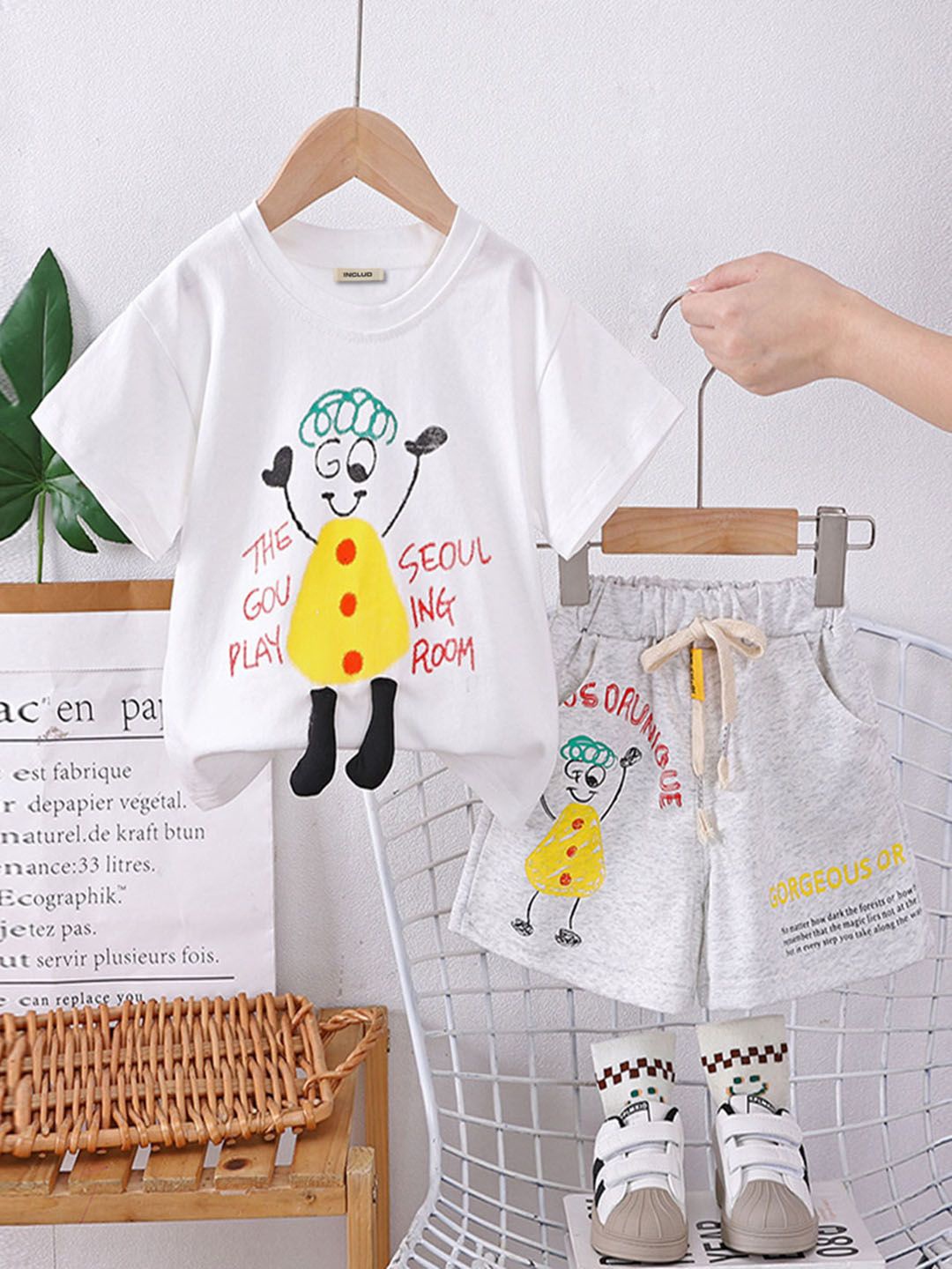 

INCLUD Boys Printed Short Sleeves T-Shirt With Shorts, White
