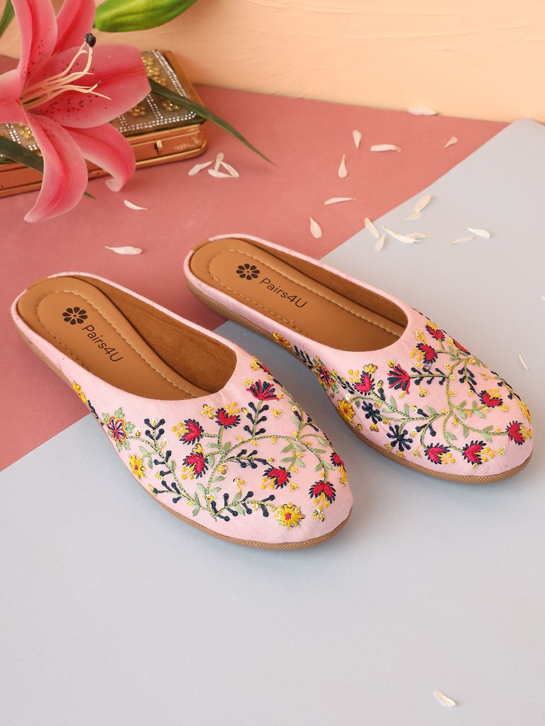 

Pairs4U Women Embroidered Mojaris Flats, Pink