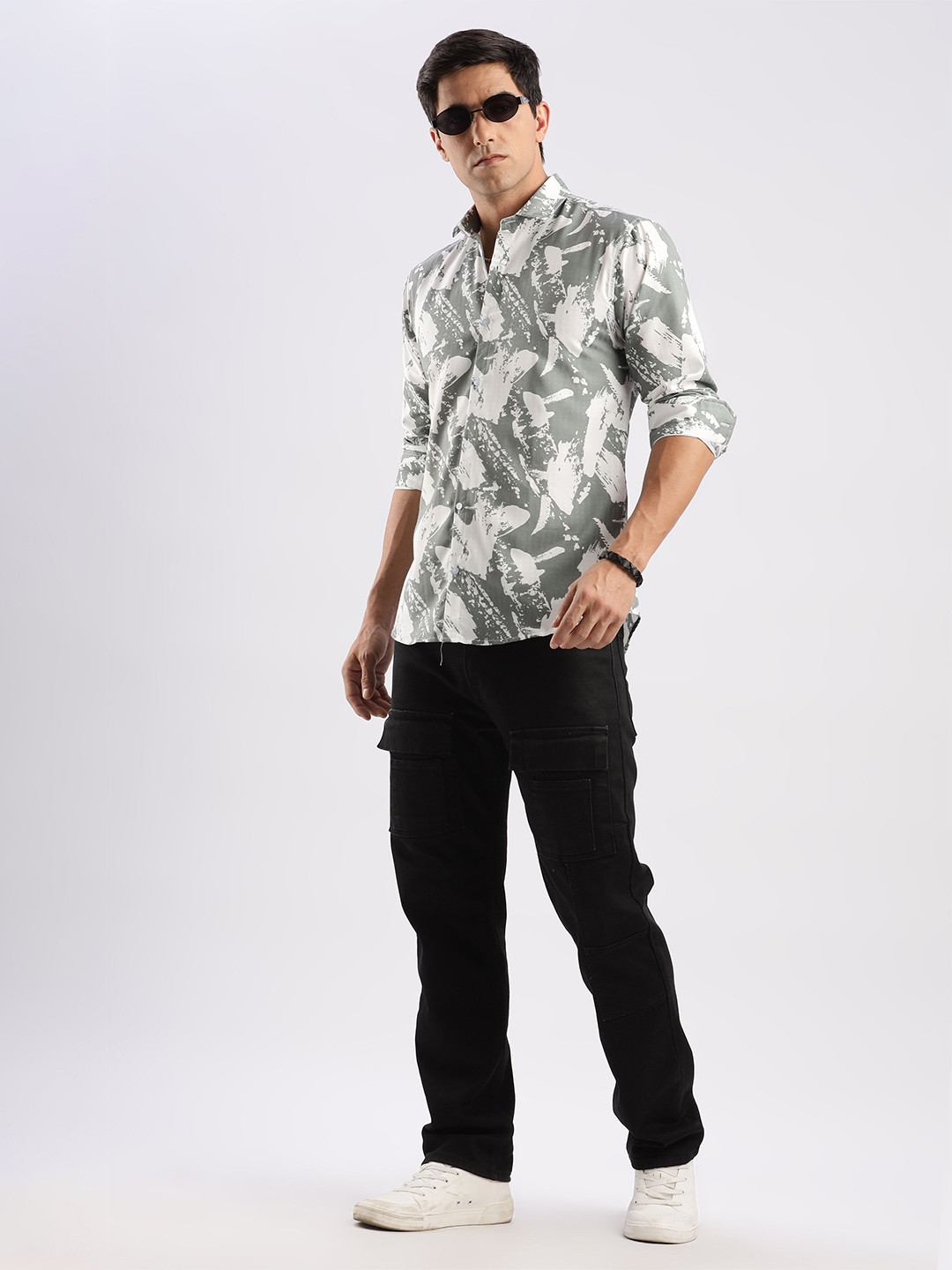 

RICH & ROMAN Men Classic Printed Semiformal Shirt, Olive