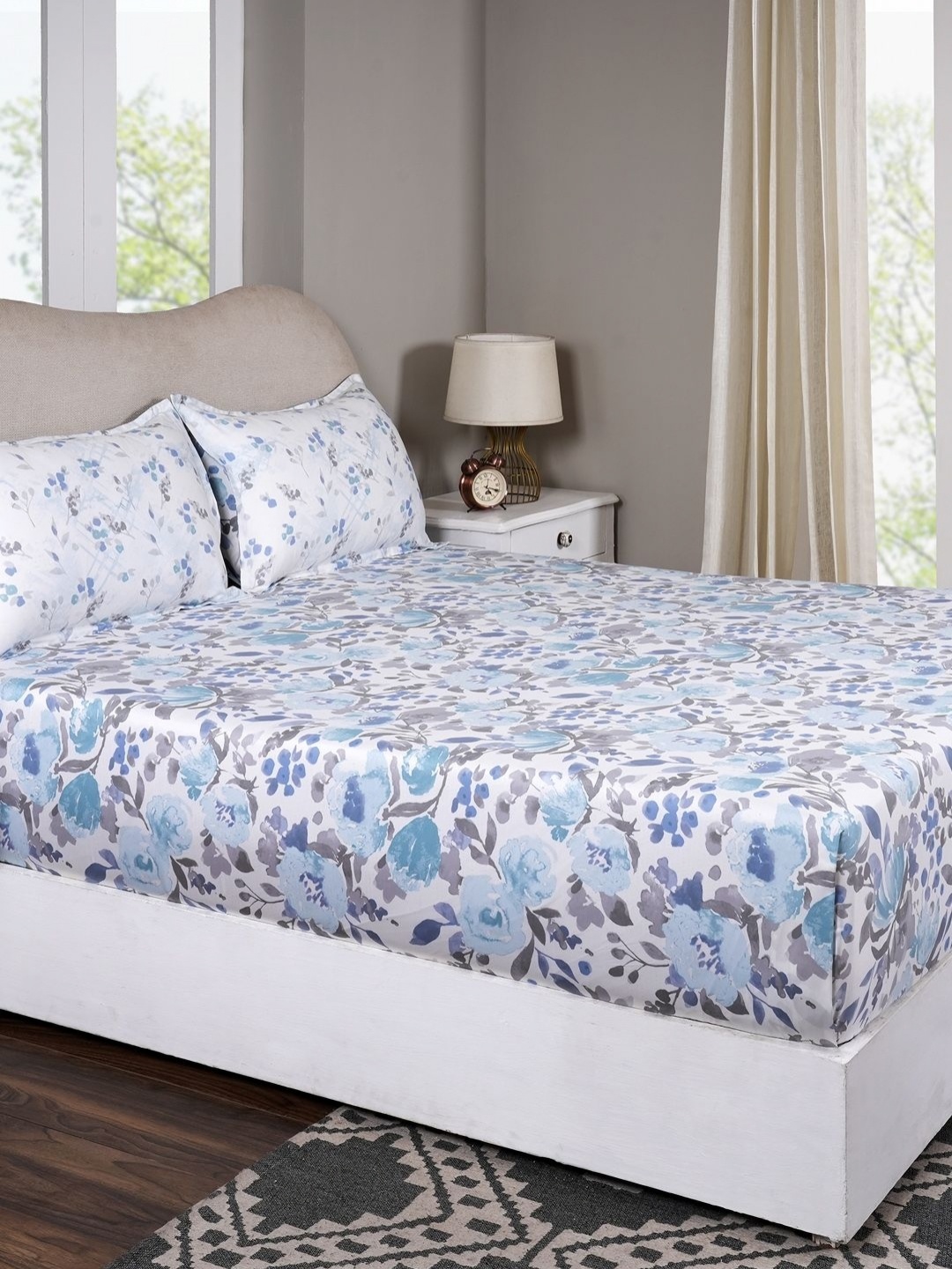 

MASPAR Blue Floral Printed Pure Cotton 300 TC Double Bed Bedsheet Set 2.75 x 2.24 m