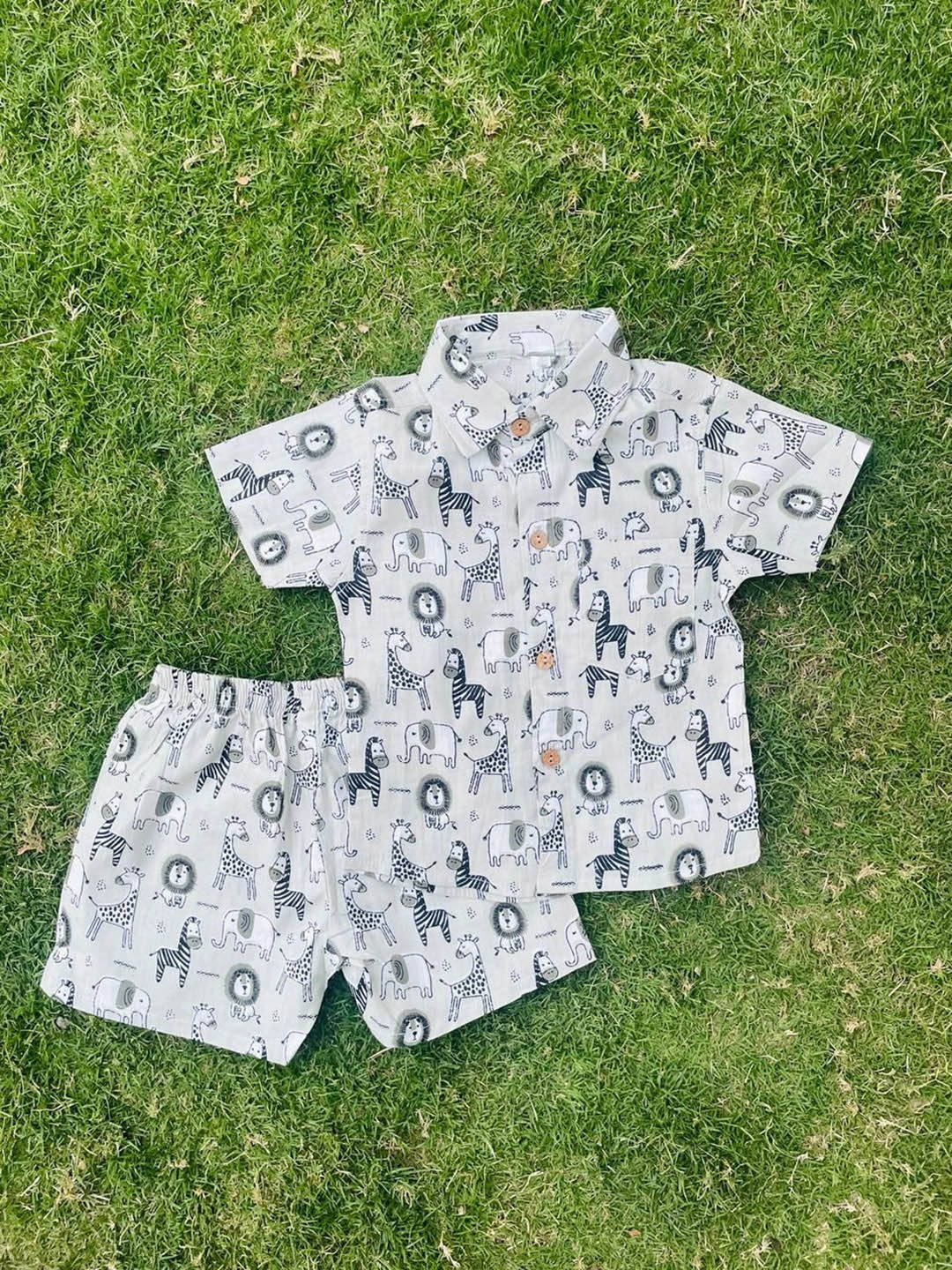

BAESD Kids Printed Pure Cotton Shirt With Shorts, Grey