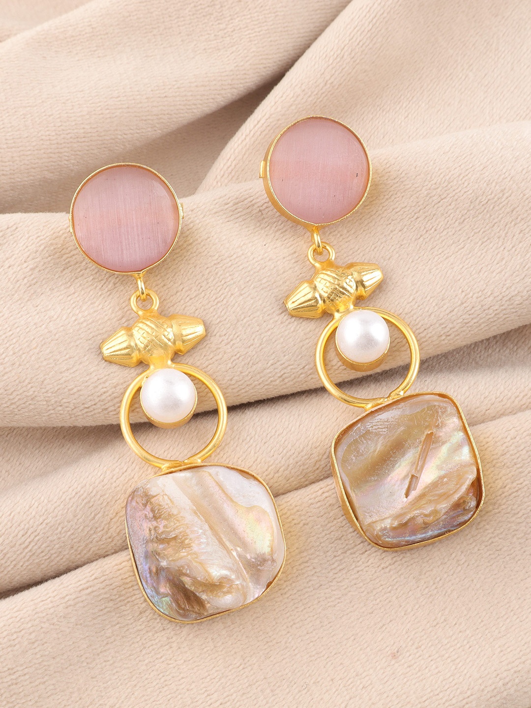 

Ozanoo Gold-Plated Mother Of Pearl Beaded Contemporary Drop Earrings