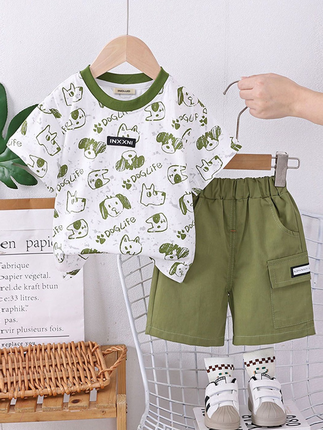 

INCLUD Boys Printed Short Sleeves T-Shirt With Shorts, Green