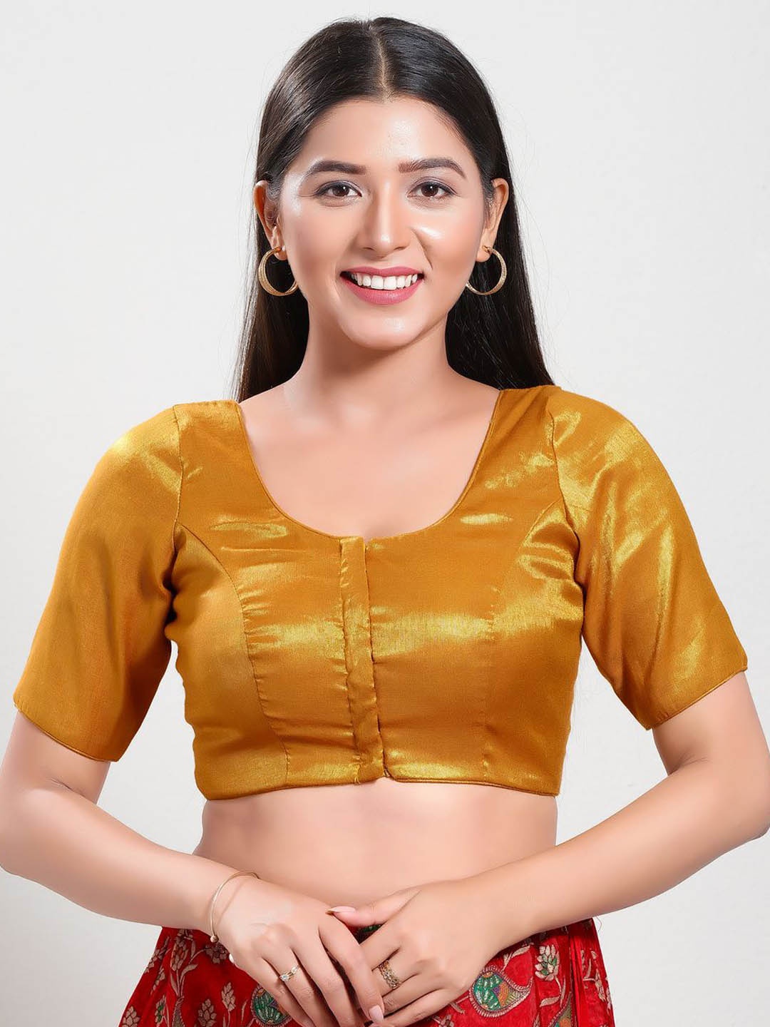

VAMAS - THE DESIGNER BLOUSES Silk Round-Neck Padded Saree Blouse, Gold