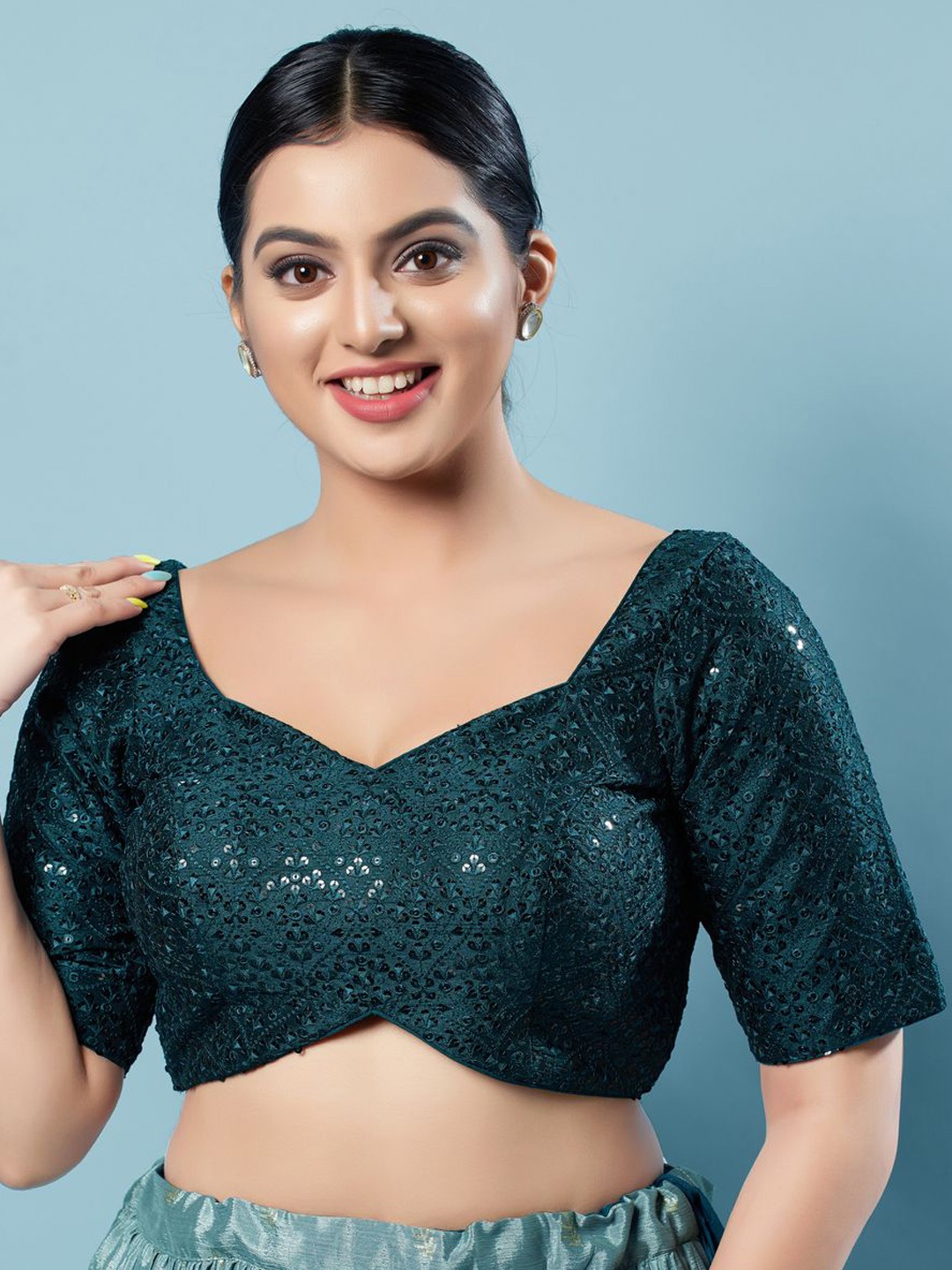 

VAMAS - THE DESIGNER BLOUSES Embroidered Padded Saree Blouse, Blue