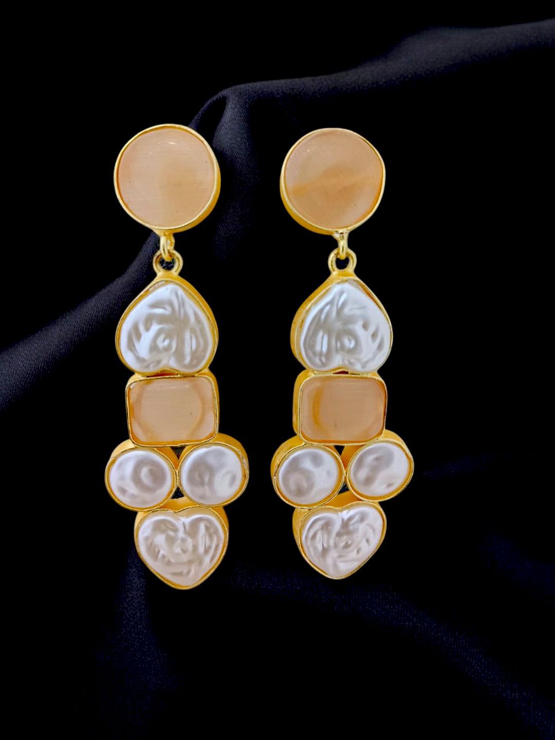 

TISHUL JEWELS Gold-Plated Artificial Stones Studded Contemporary Drop Earrings