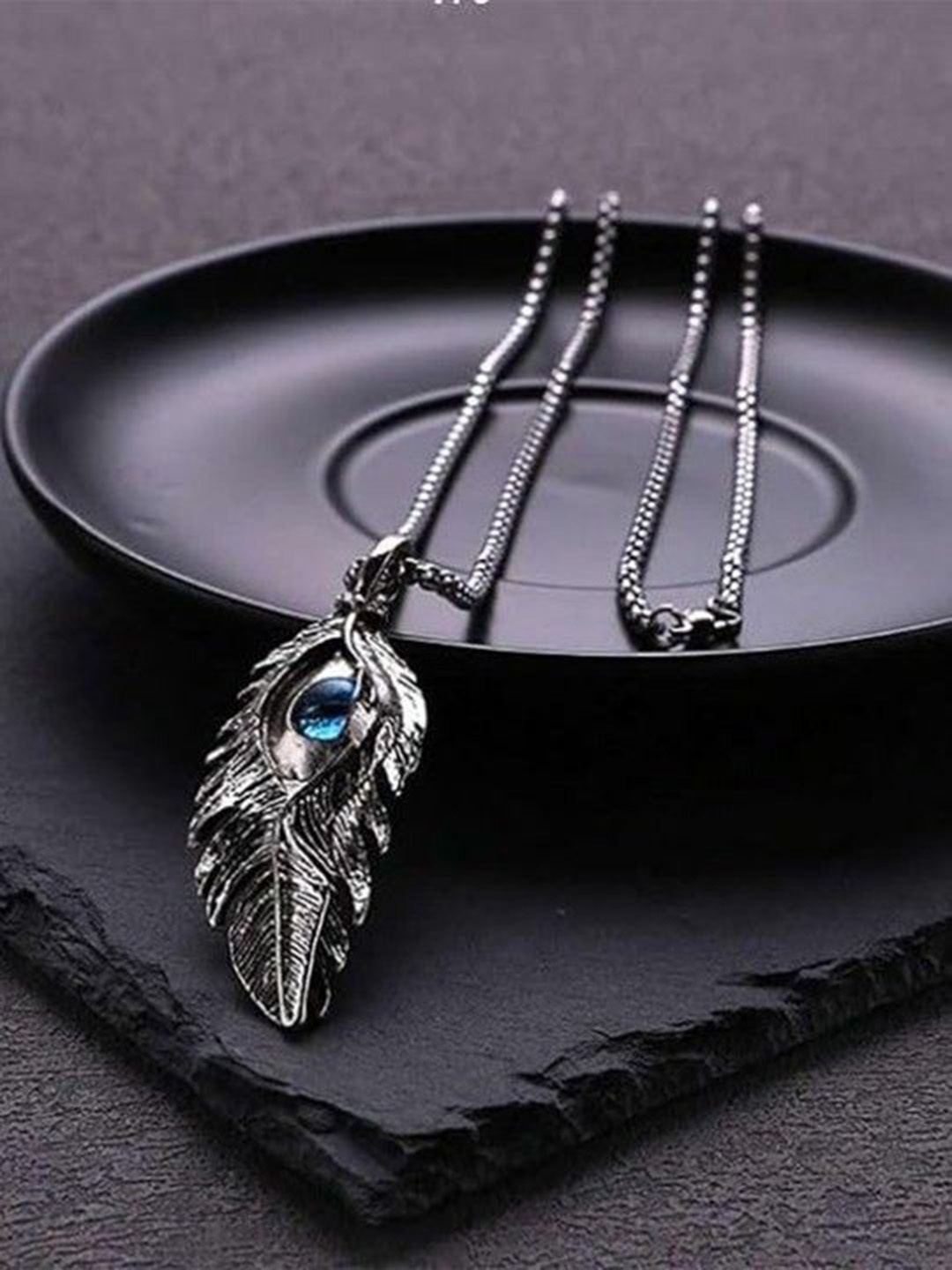 

PASU FASHION Silver-Plated Pendants with Chains