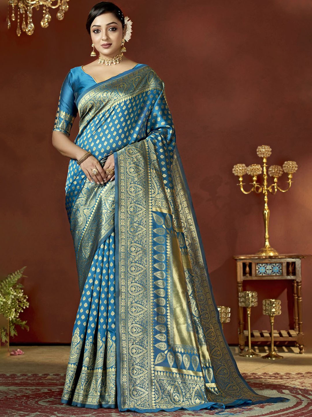 

DIVASTRI Woven Design Zari Banarasi Saree, Blue