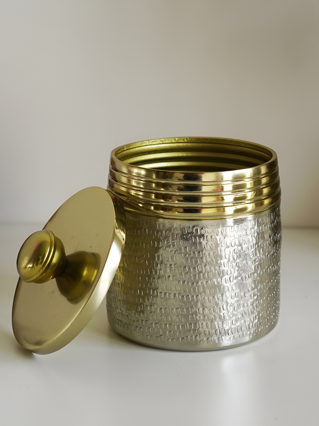 

WOODEN STREET Gold-Toned & Silver-Toned Metal Fashion