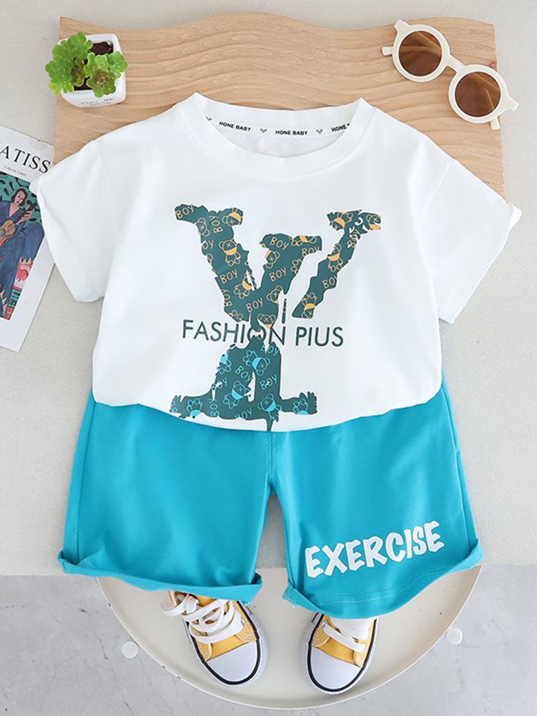 

StyleCast x Revolte Boys Printed Round Neck Pure Cotton T-shirt with Shorts, White