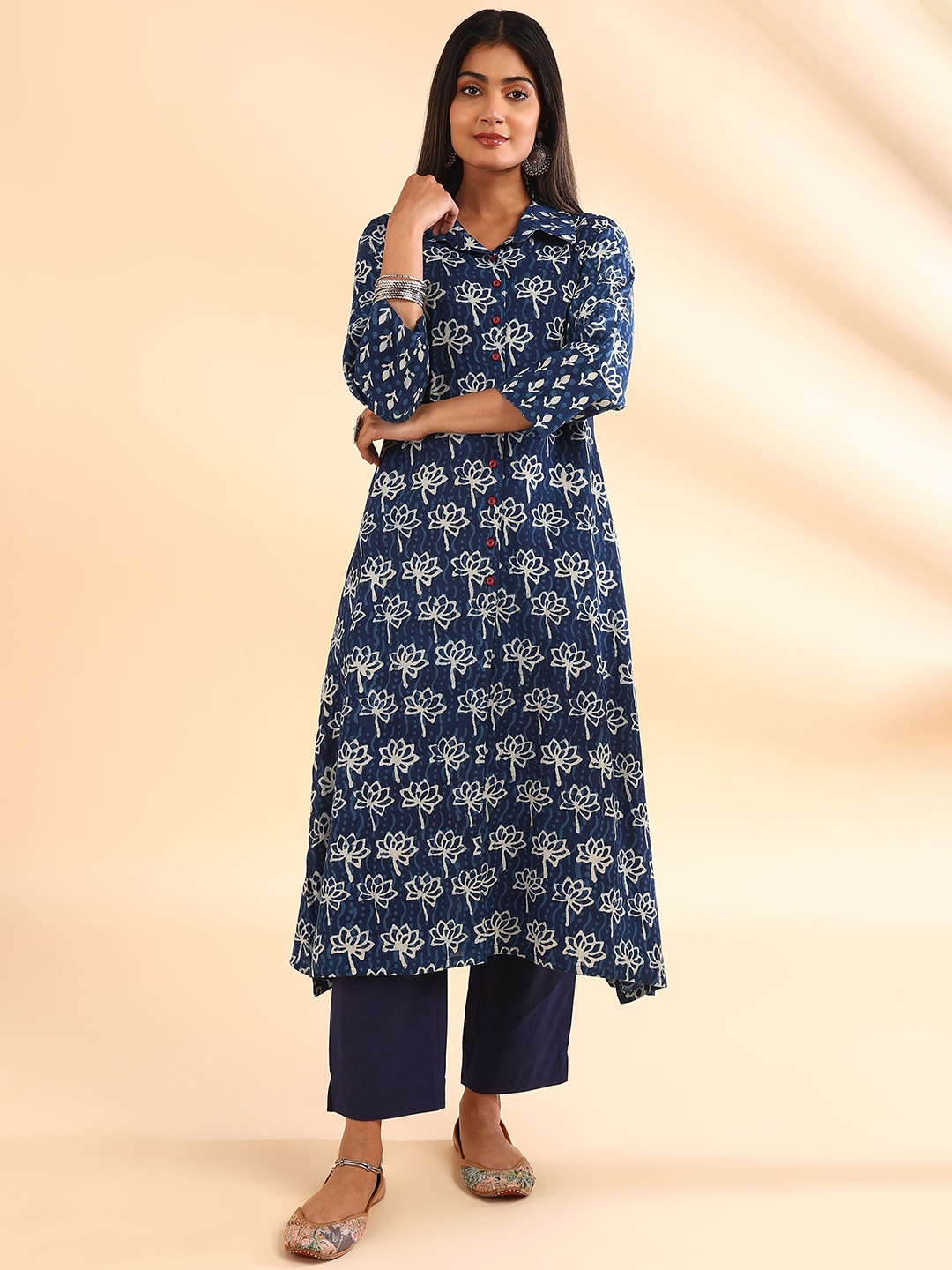 

Tahiliya Women Floral Printed Cotton A-Line Kurta, Blue