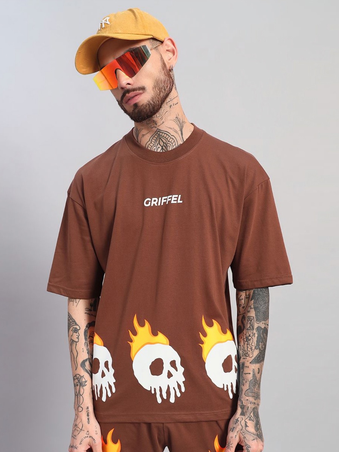 

GRIFFEL Men Printed Drop-Shoulder Sleeves Ultralite T-shirt, Brown