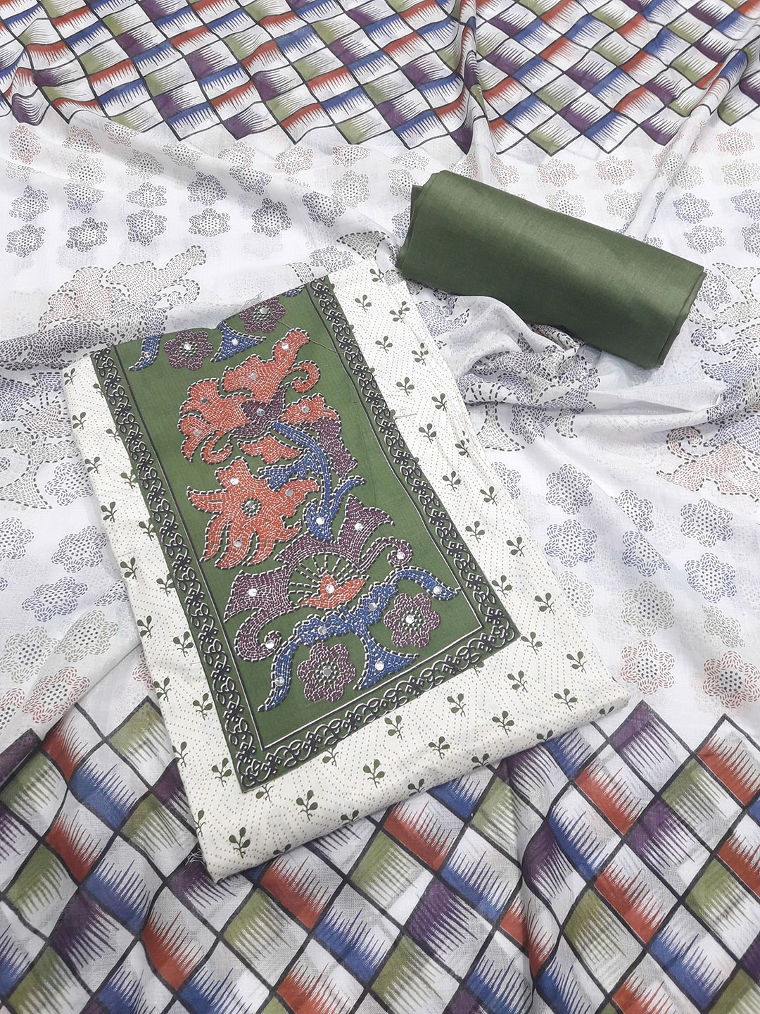 

REET MAHAL Printed Unstitched Dress Material, Green