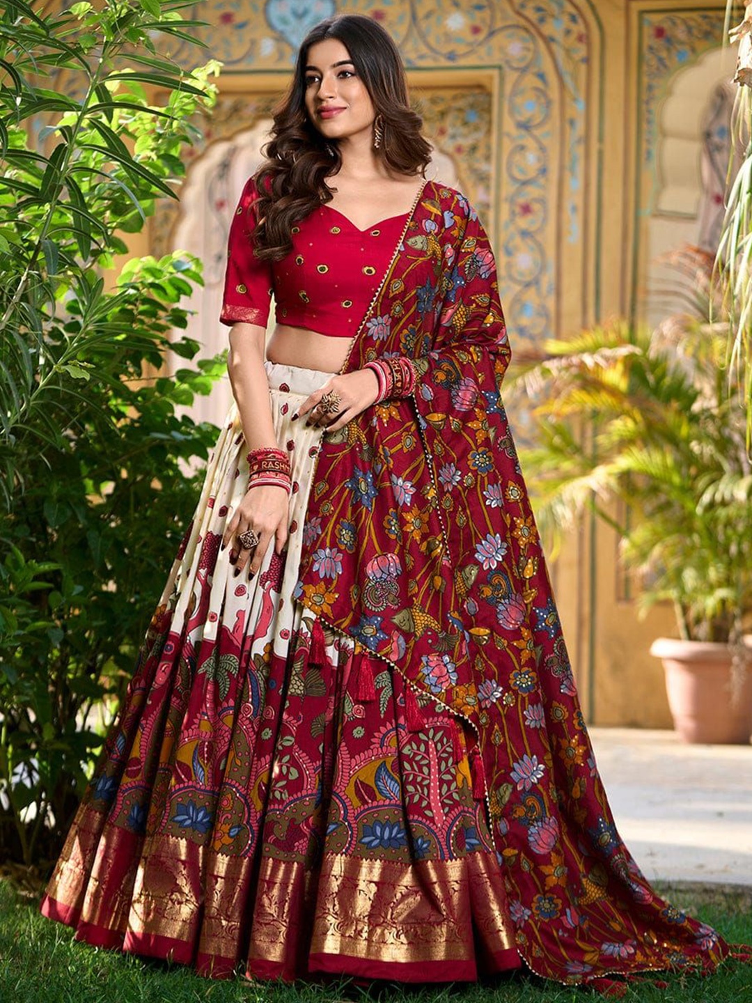 

RADHVI BIZ Floral Printed Kalamkari Silk Ready to Wear Lehenga & Choli With Dupatta, White