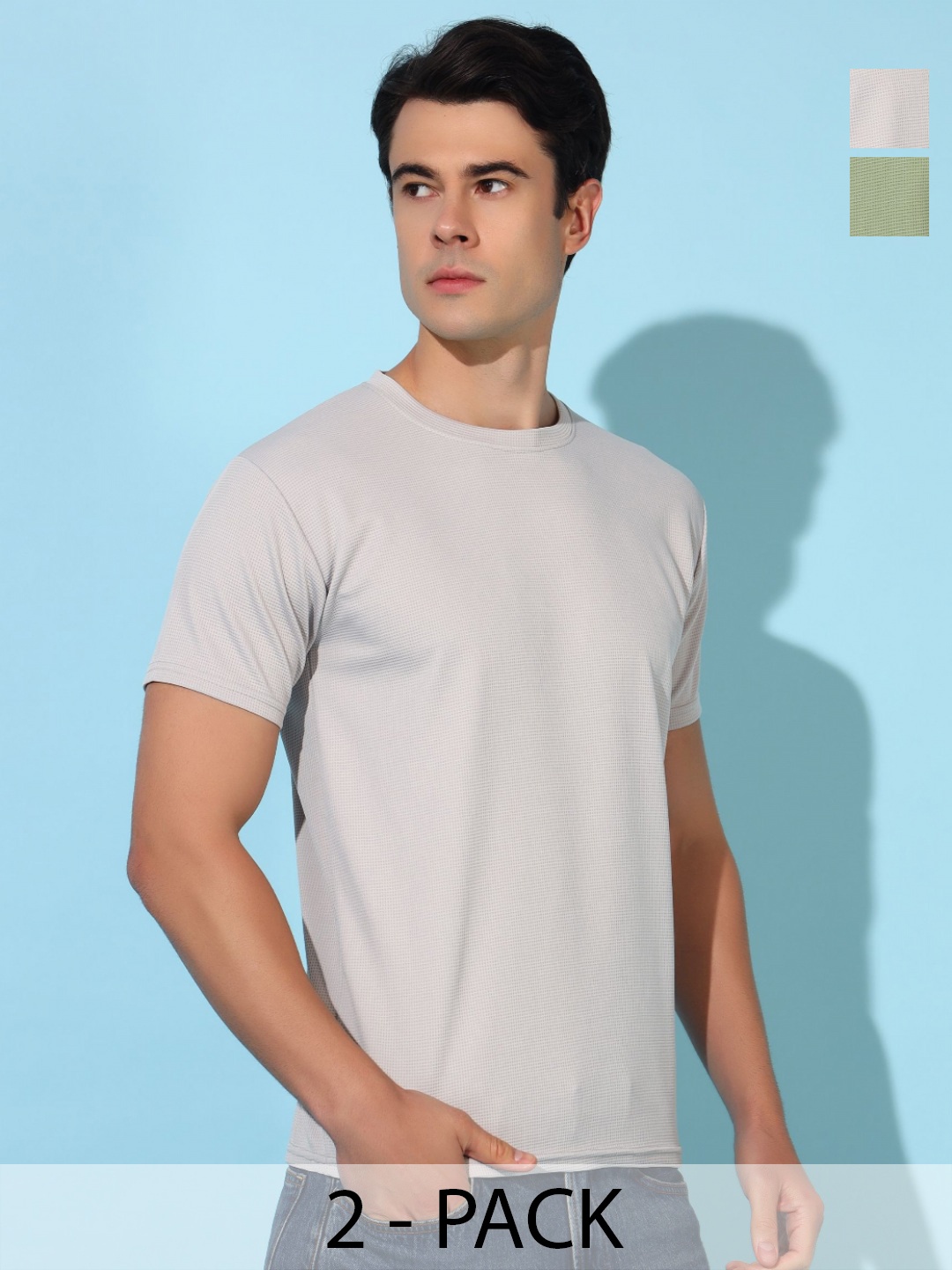 

Christy World Men 2 Pockets T-shirt, Multi