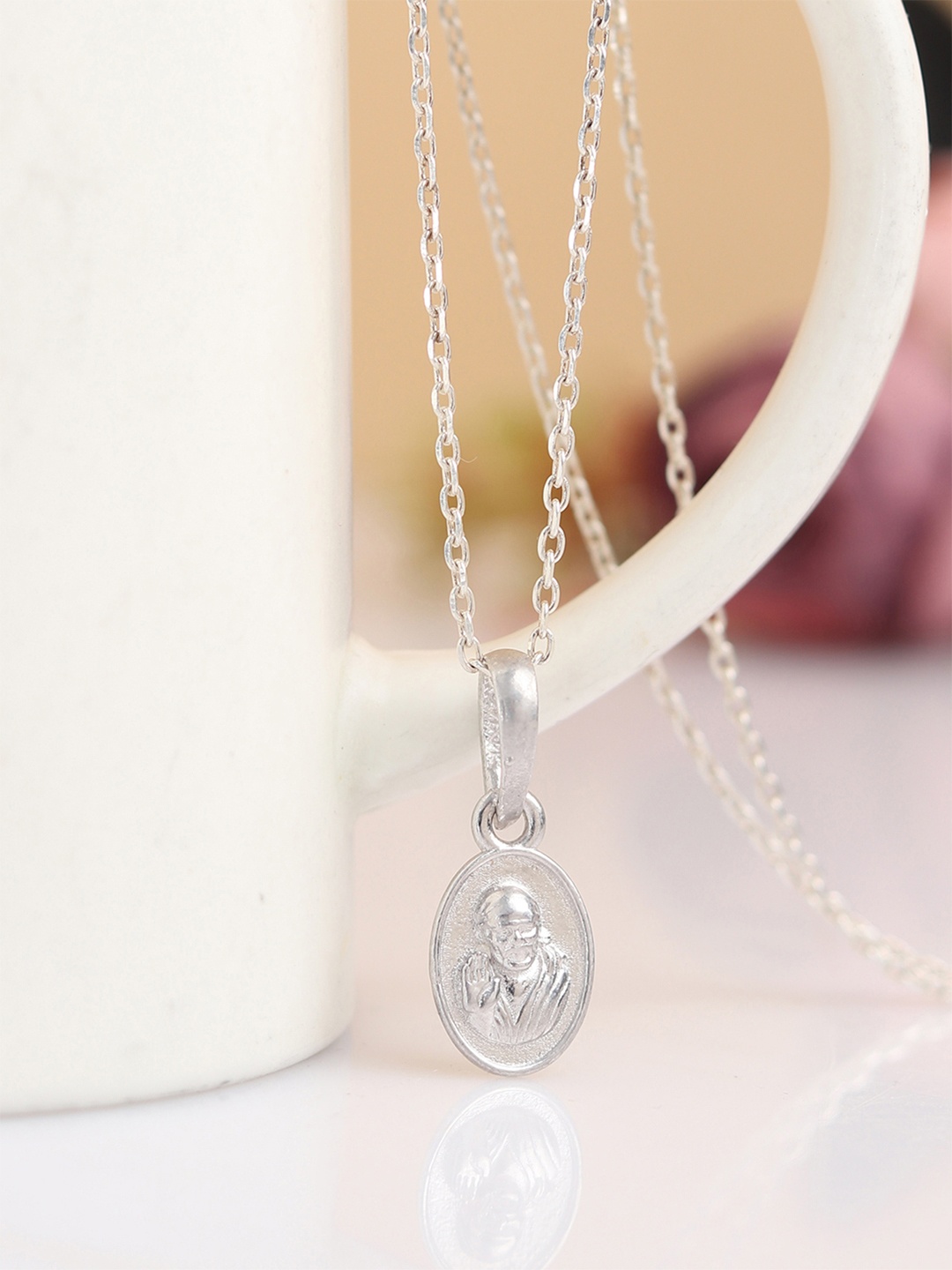 

Metronaut Oval Pendants, Silver