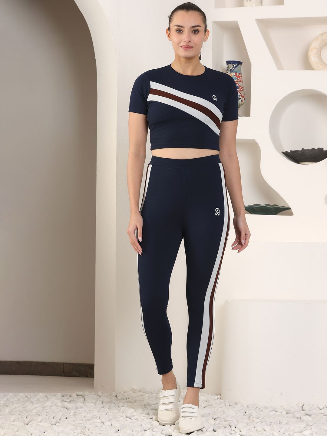 

Zicada Printed Sports Top With Tights, Navy blue