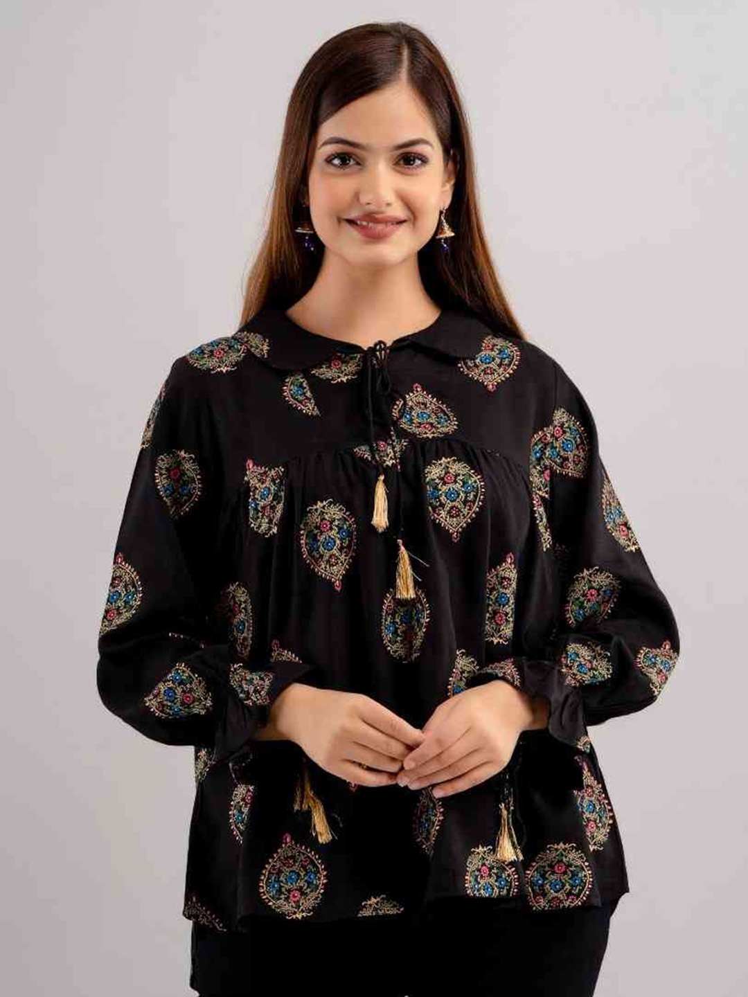 

DMP FASHION Print Tie-Up Neck Top, Black
