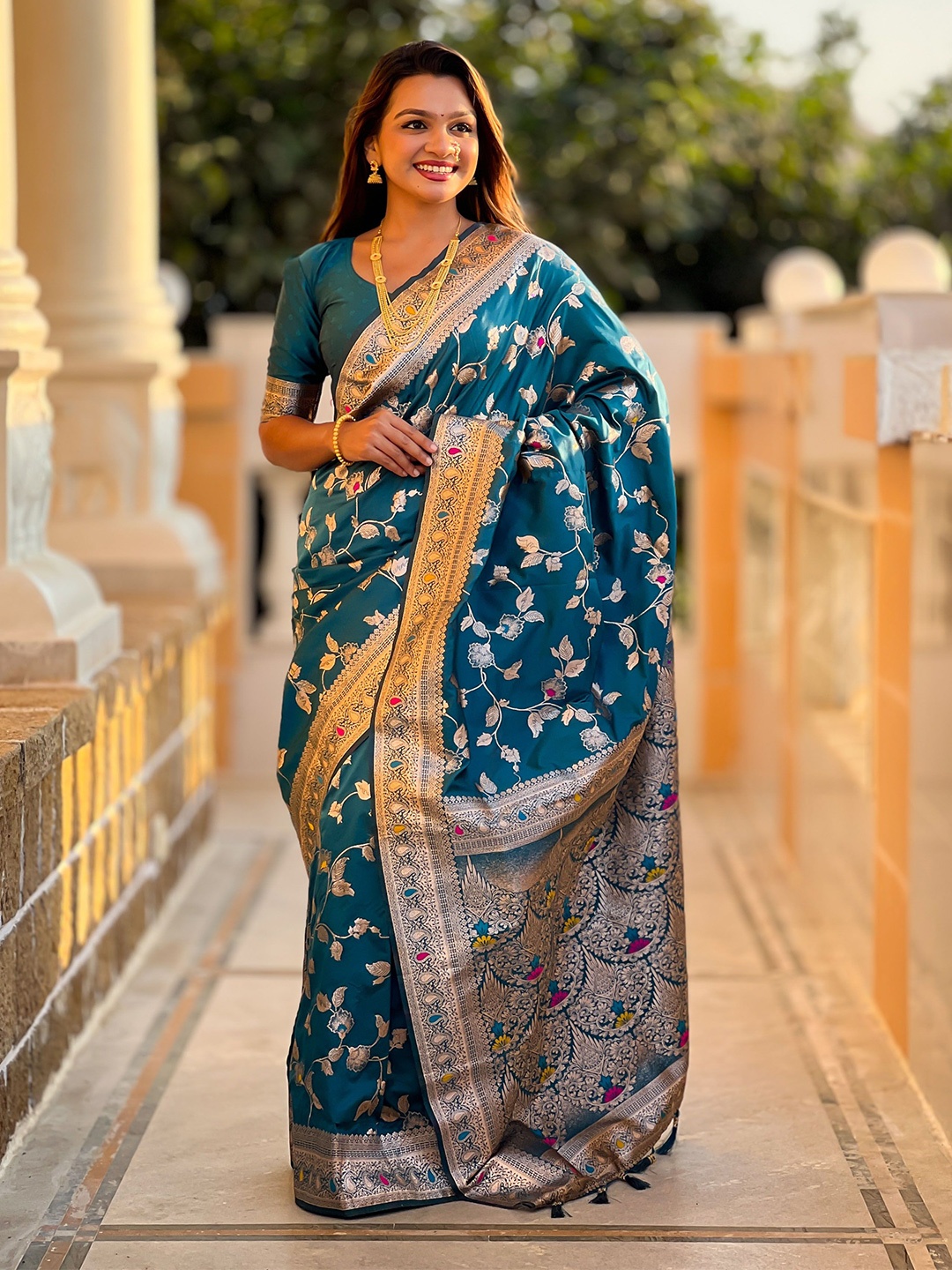 

Ekta Textiles Woven Design Zari Pure Silk Banarasi Saree, Blue