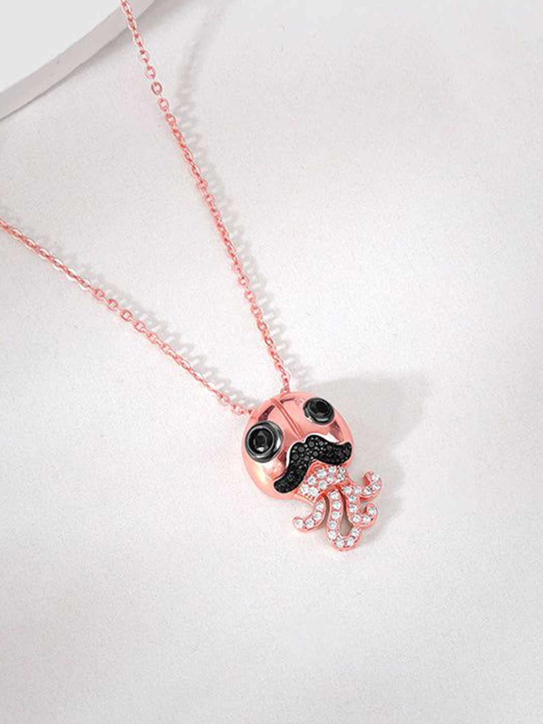 

GIVA Rose Gold Octopus Pendant With Link Chain