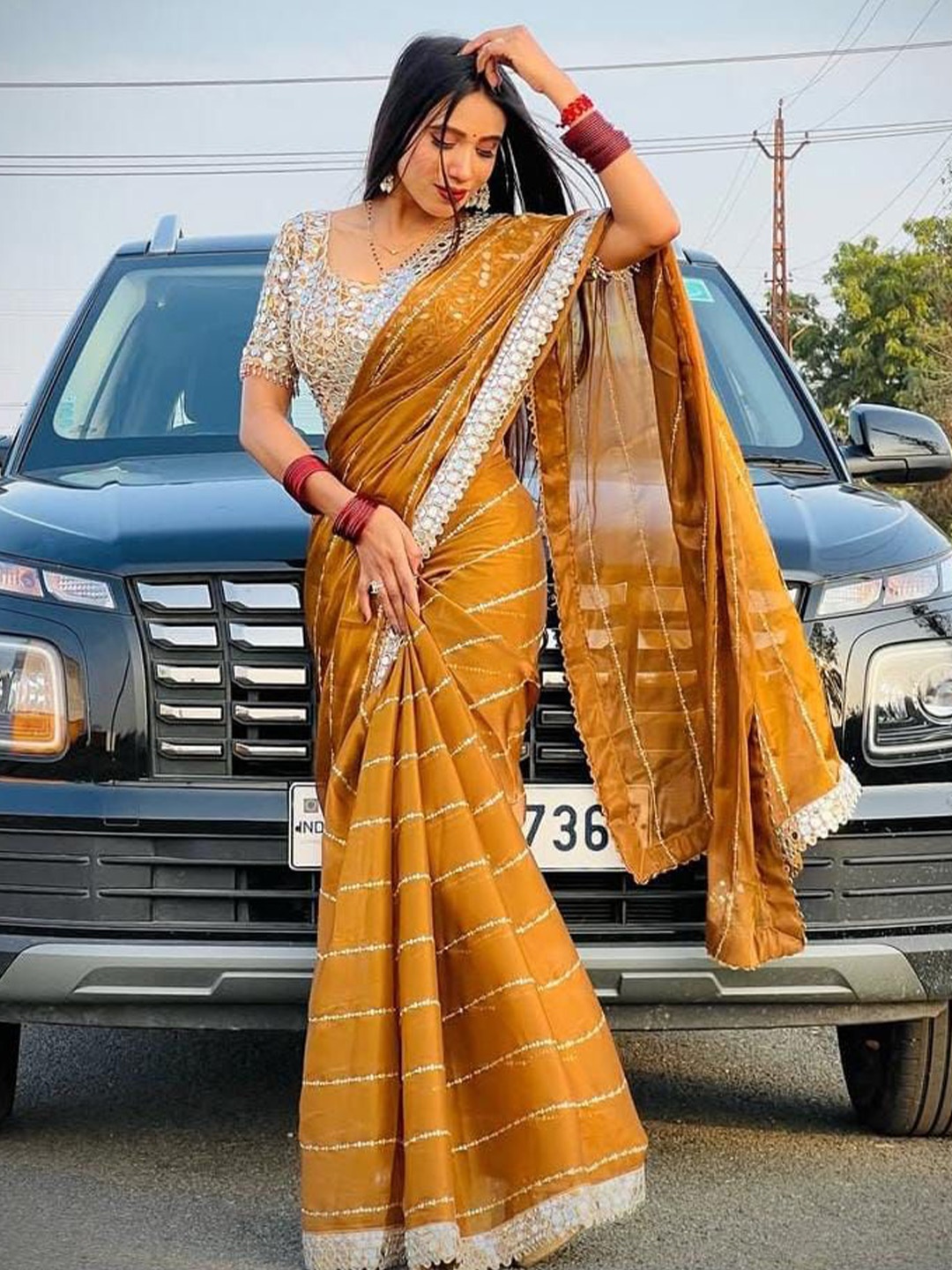 

MANSUBHA Striped Embroidered Tissue Banarasi Saree, Yellow