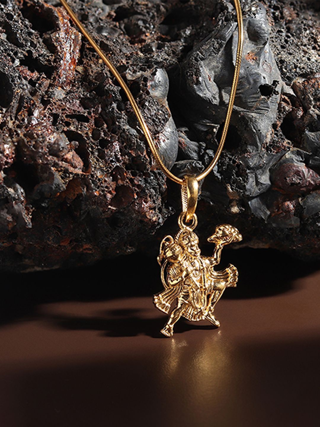 

Metronaut Gold-Plated Contemporary Pendants