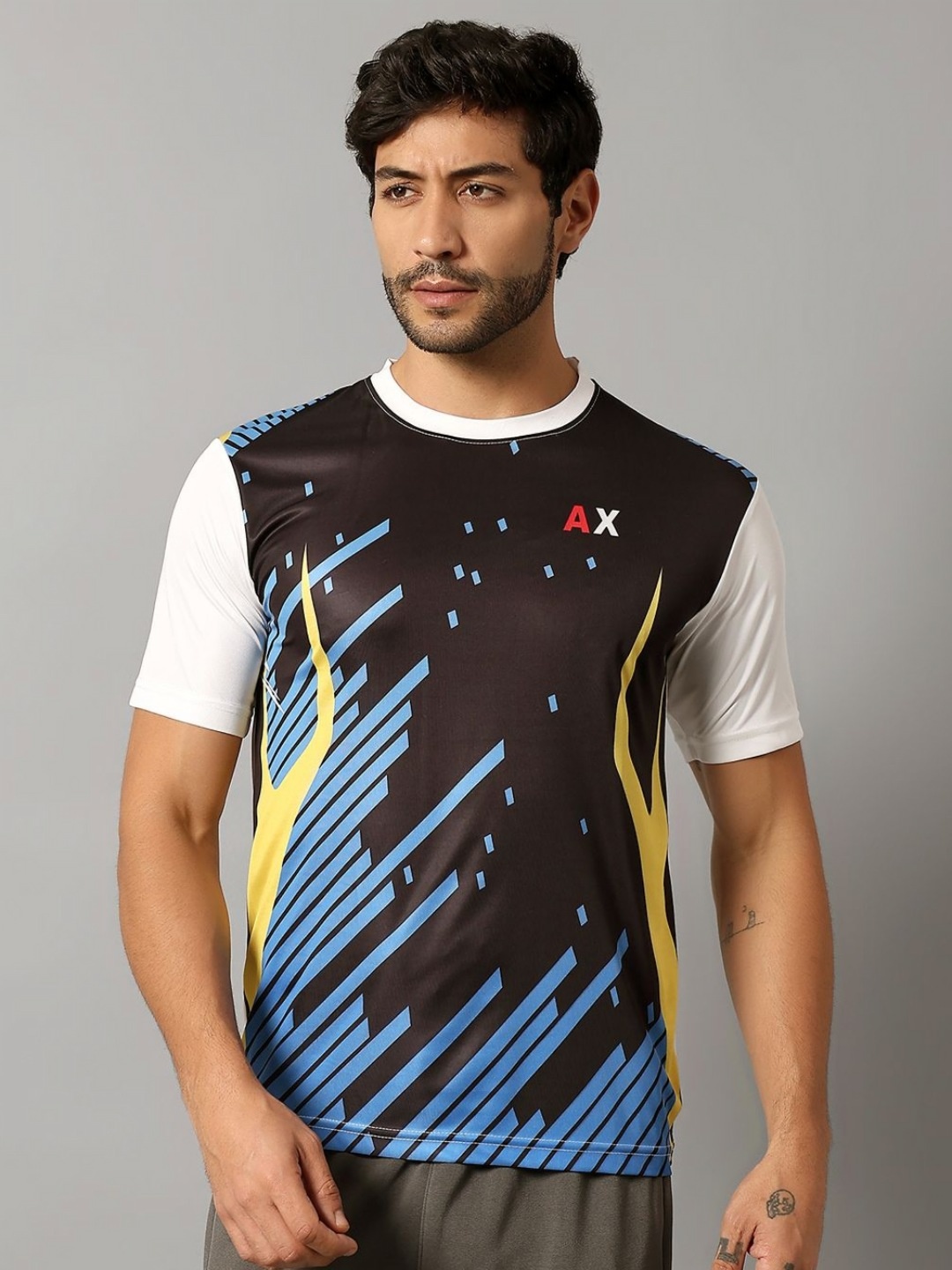 

AUXAMIS Men Printed Raw Edge T-shirt, Black