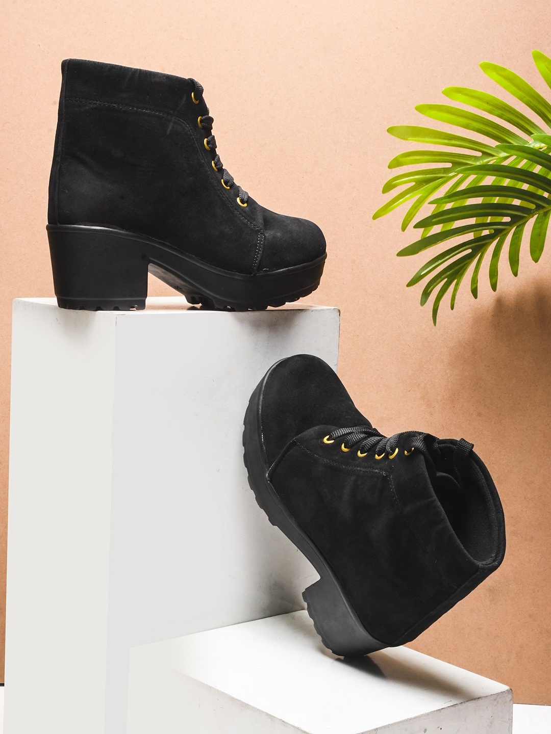 

Killer Women Round Toe Block Heel Boots, Black