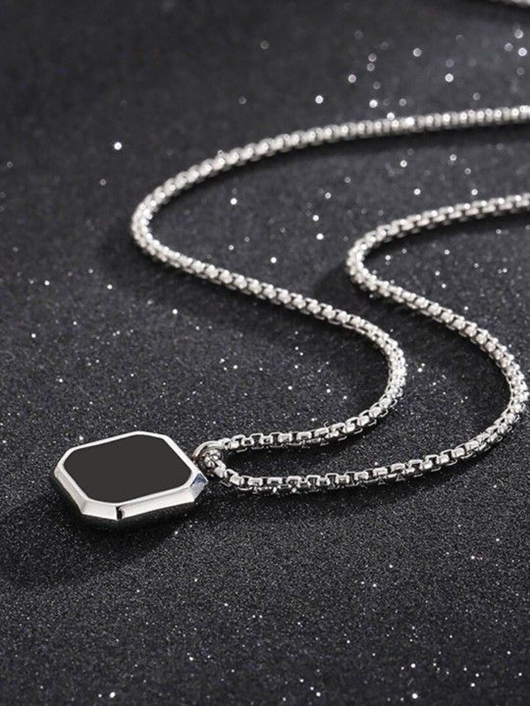 

AGARWALPRODUCT Silver-Plated Square Pendants with Chains