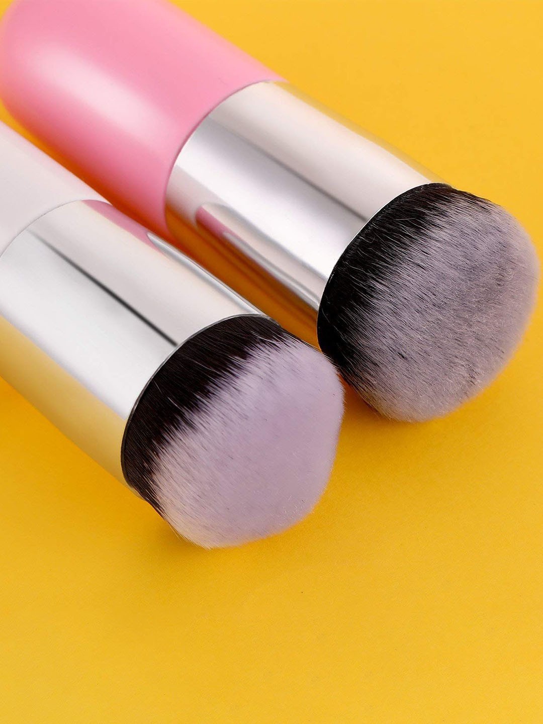 

Facejewel Foundation Makeup Brush With Finger & Square Puff, Black