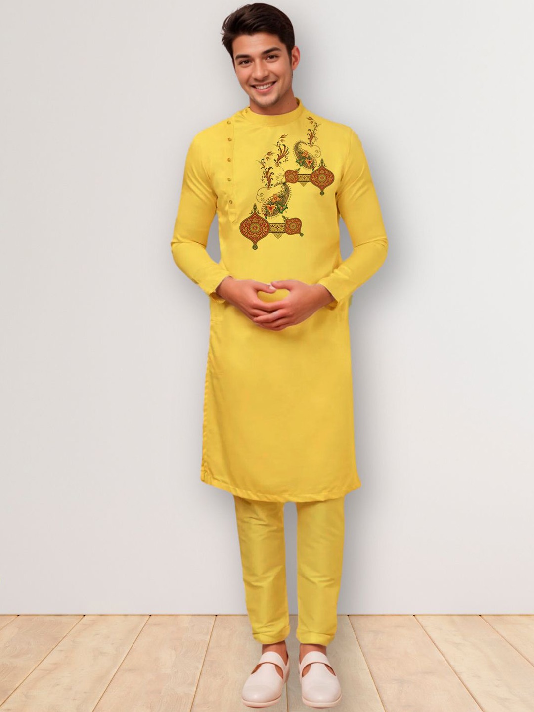 

DEVOILER Men Ethnic Motifs Printed Thread Work Kurta, Mustard