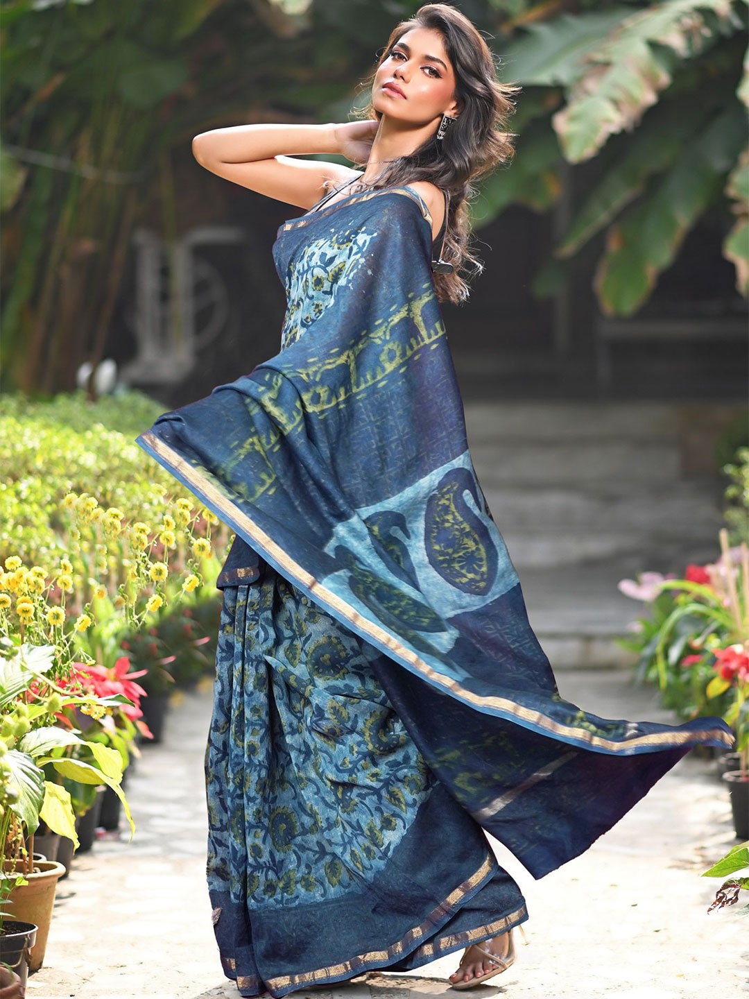 

Unnati Silks Ethnic Motifs Zari Silk Cotton Handloom Chanderi Saree, Blue