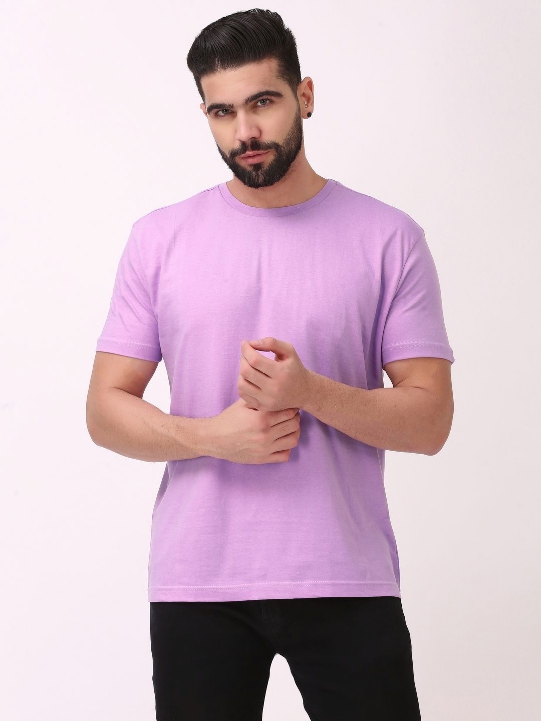 

Ghumakkad Men Extended Sleeves Pockets T-shirt, Lavender