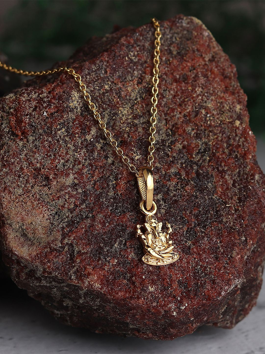 

Metronaut Gold-Plated Contemporary Pendants