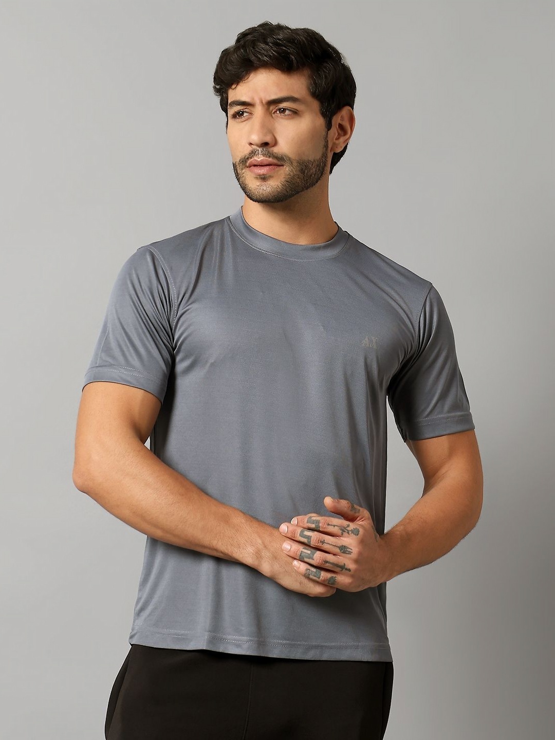 

AUXAMIS Men Pockets T-shirt, Grey