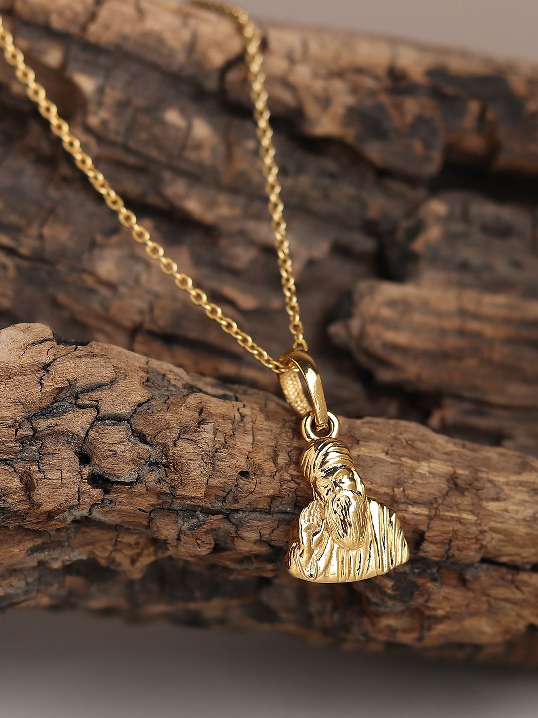 

Metronaut Gold-Plated Contemporary Pendants