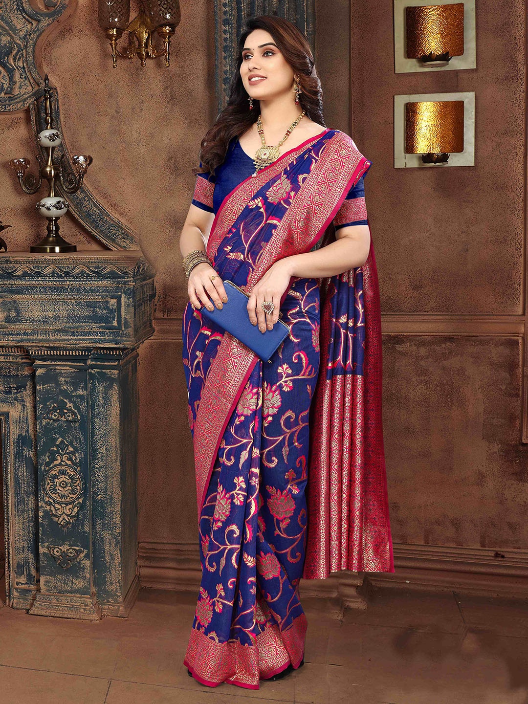 

Rizanx7 Woven Design Zari Jamdani Saree, Blue