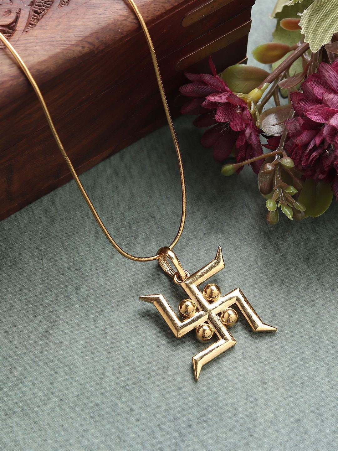 

Metronaut Gold-Plated Contemporary Pendants