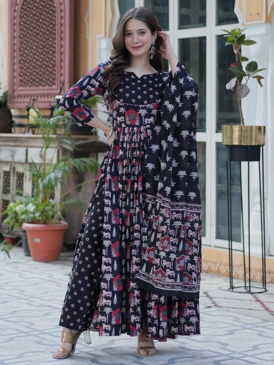 

Tilton Printed Pure Cotton Kurta With Trousers & Dupatta, Black