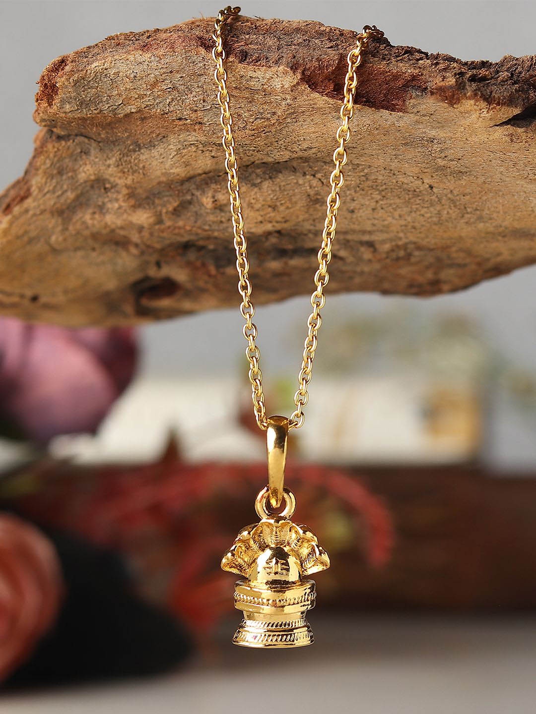 

Metronaut Gold-Plated Contemporary Pendants