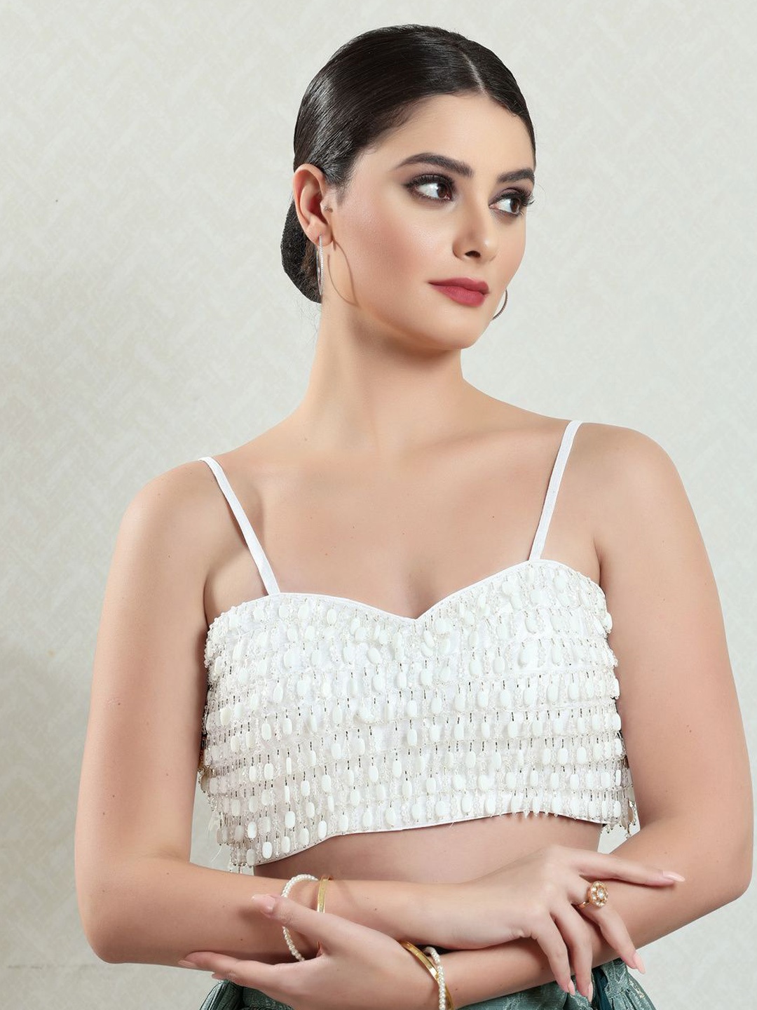 

VAMAS - THE DESIGNER BLOUSES Embellished Silk Sweetheart Neck Padded Saree Blouse, White