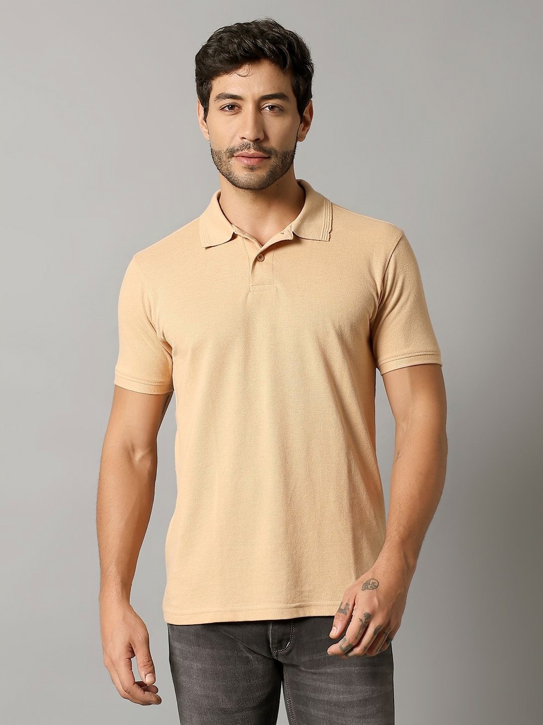 

AUXAMIS Men Polo Collar Raw Edge T-shirt, Beige