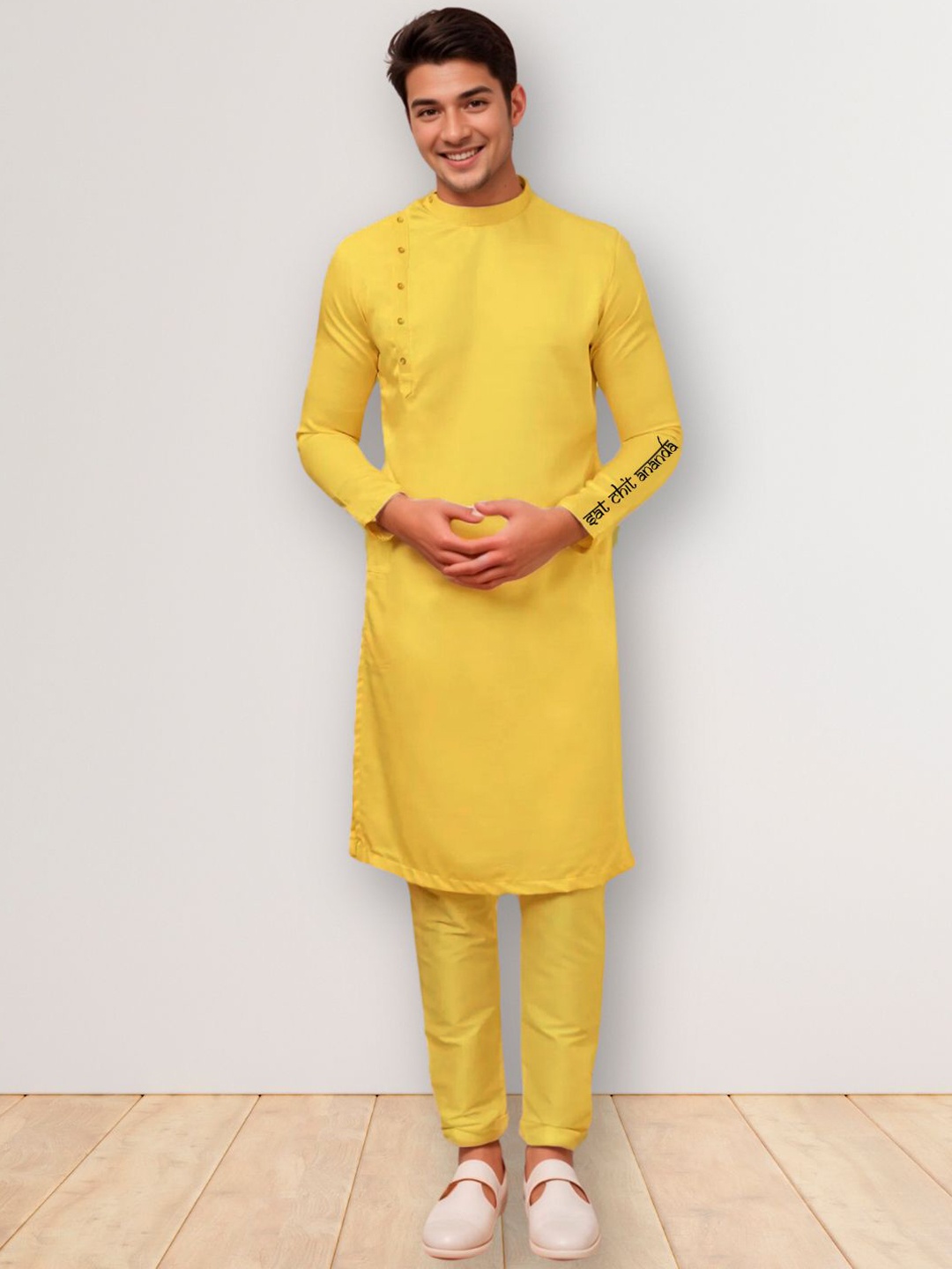 

DEVOILER Men Ethnic Motifs Printed Thread Work Kurta, Mustard